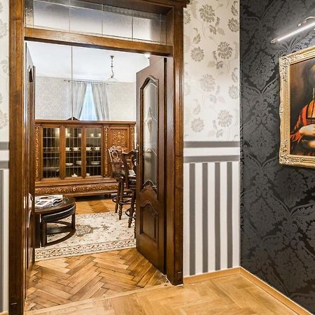 Exclusive Royal Apartments Krasków Εξωτερικό φωτογραφία