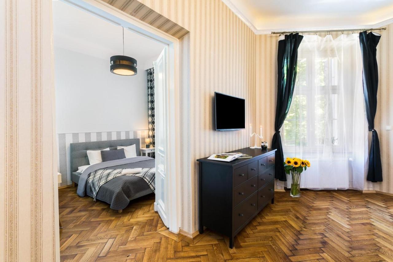 Exclusive Royal Apartments Krasków Εξωτερικό φωτογραφία
