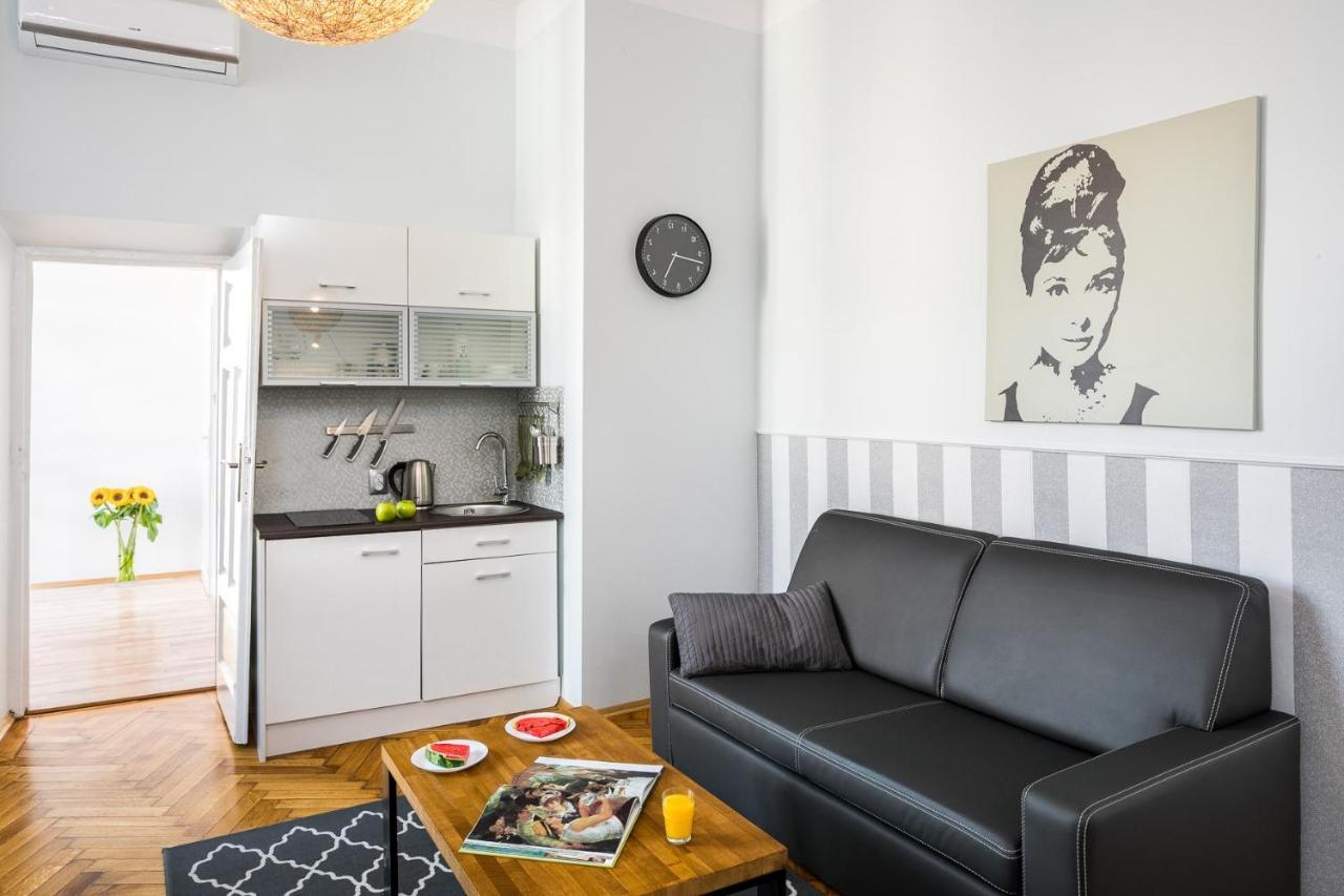 Exclusive Royal Apartments Krasków Εξωτερικό φωτογραφία