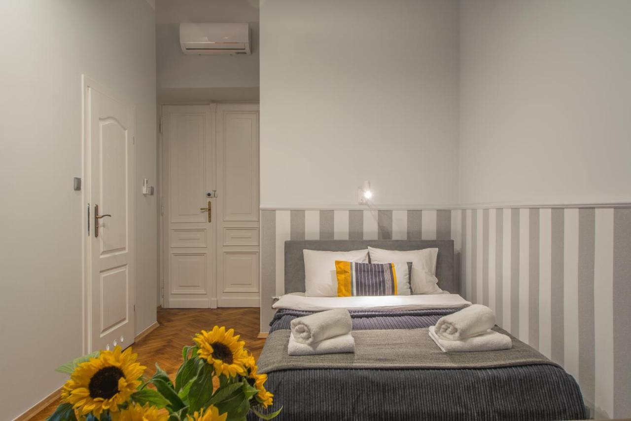 Exclusive Royal Apartments Krasków Εξωτερικό φωτογραφία
