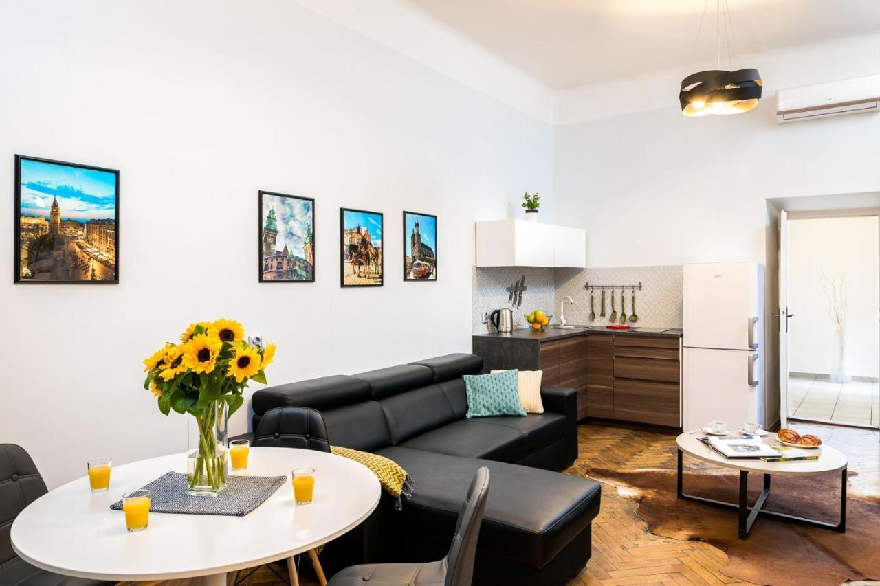 Exclusive Royal Apartments Krasków Εξωτερικό φωτογραφία