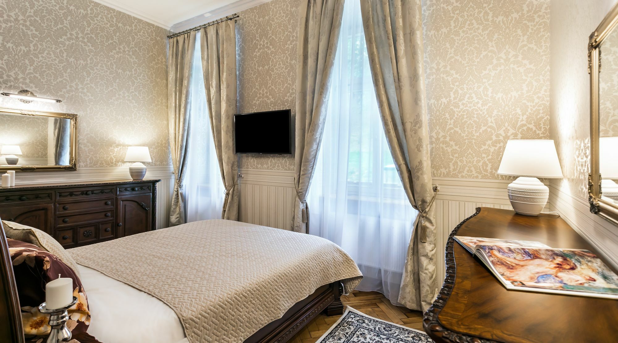 Exclusive Royal Apartments Krasków Εξωτερικό φωτογραφία